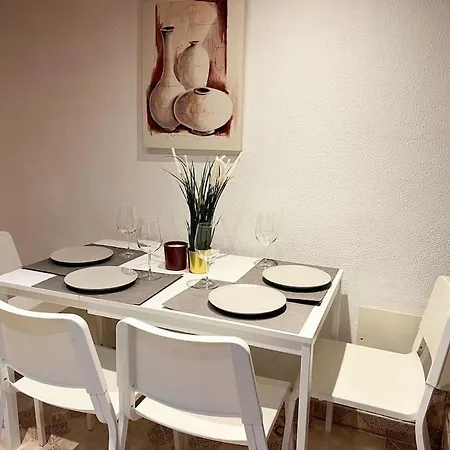 Superb One Bed Duplex - Apartman
